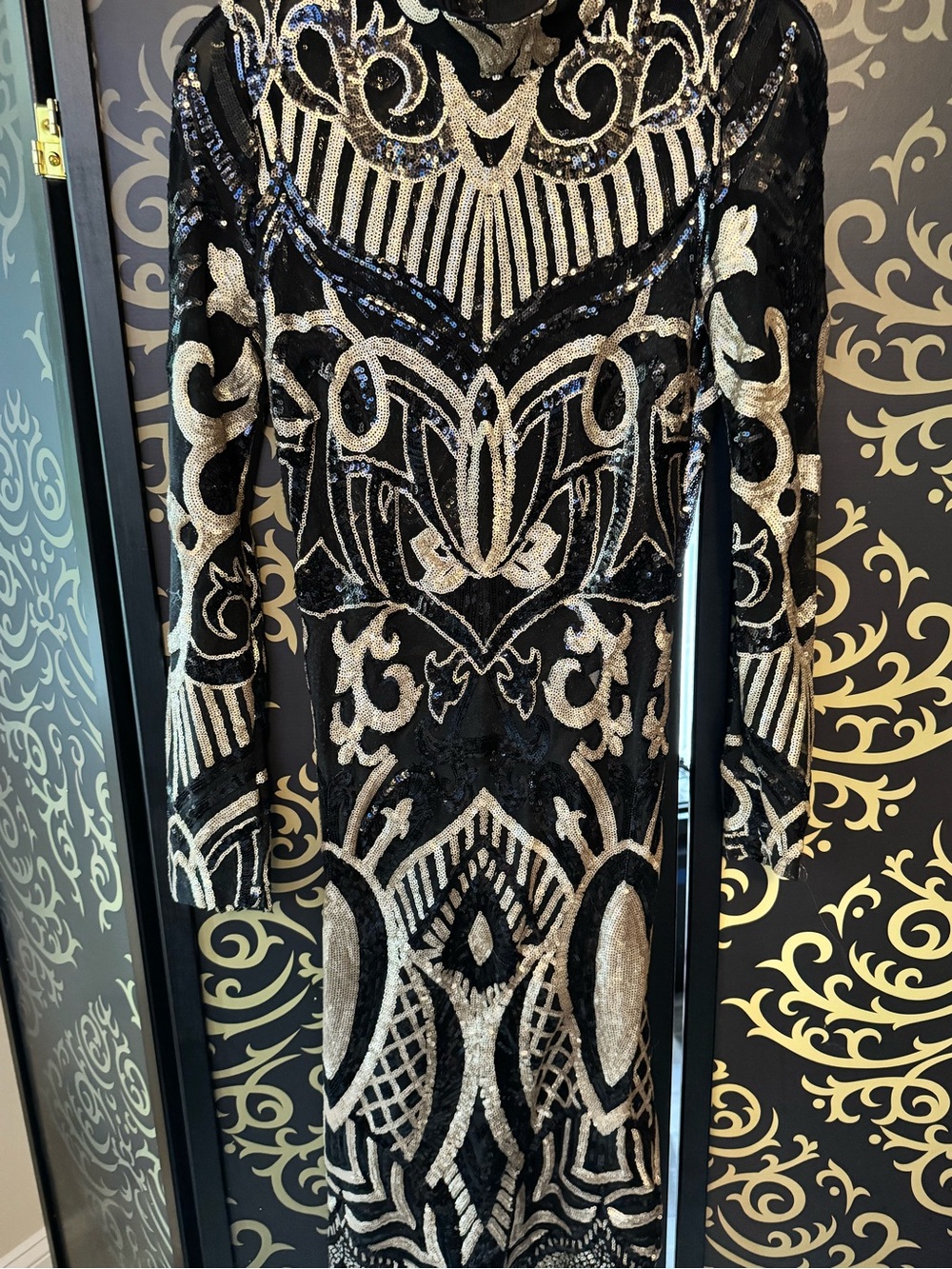 Fashion Nova Black and Gold Embellished Sequin Midi Dress - Picture 4 of 8